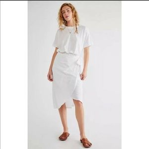 Leila midi dress new with out tags